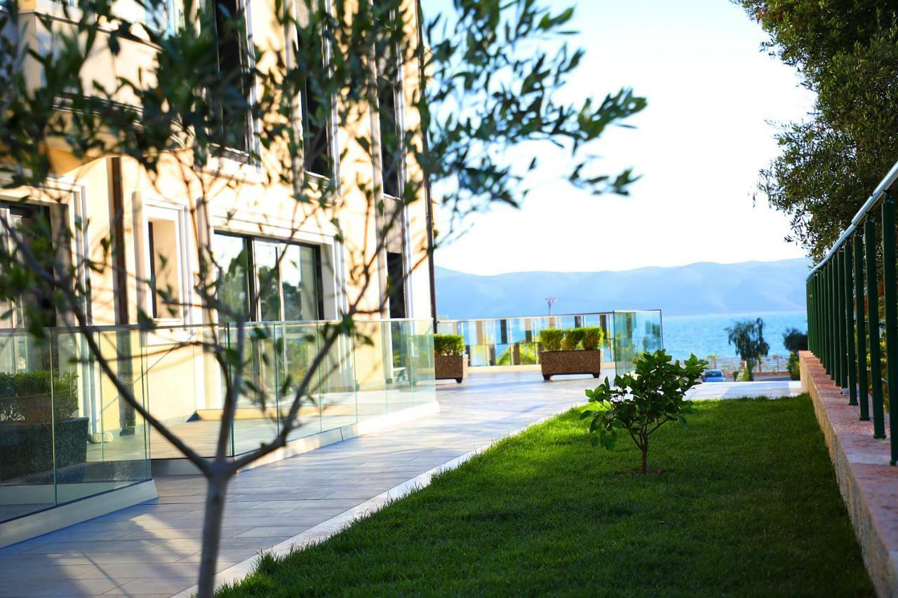 A&G Hotel Radhimë Exteriér fotografie