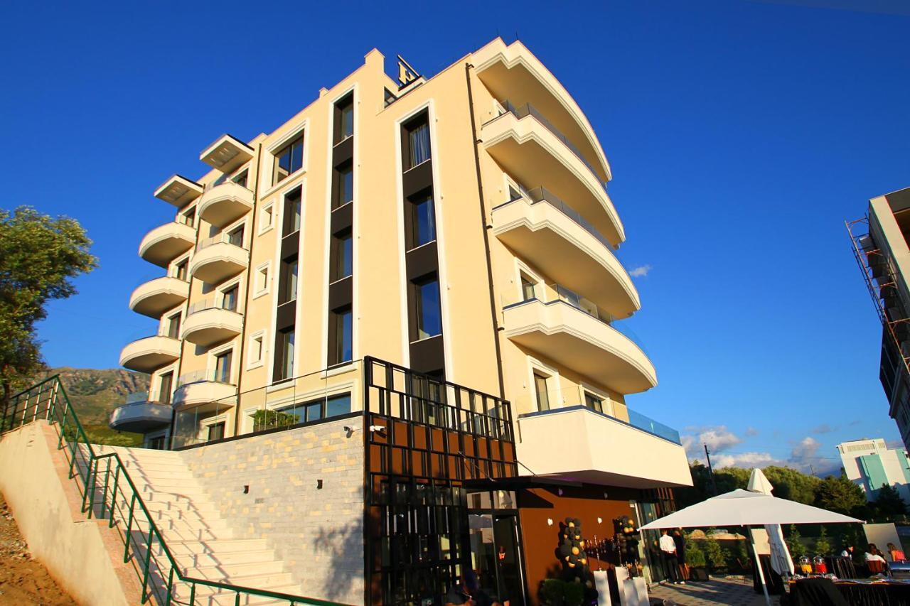 A&G Hotel Radhimë Exteriér fotografie